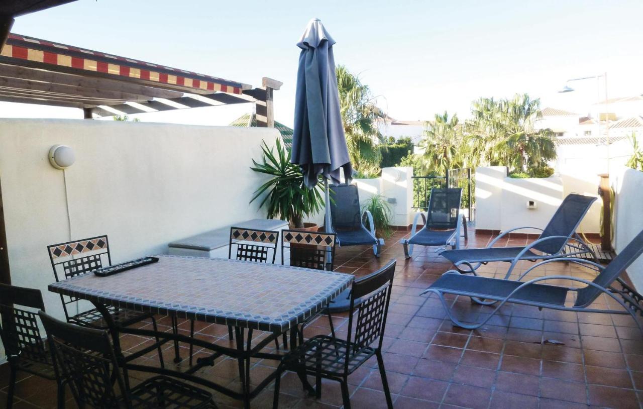 Cozy Home In Nerja With Wifi Exterior foto